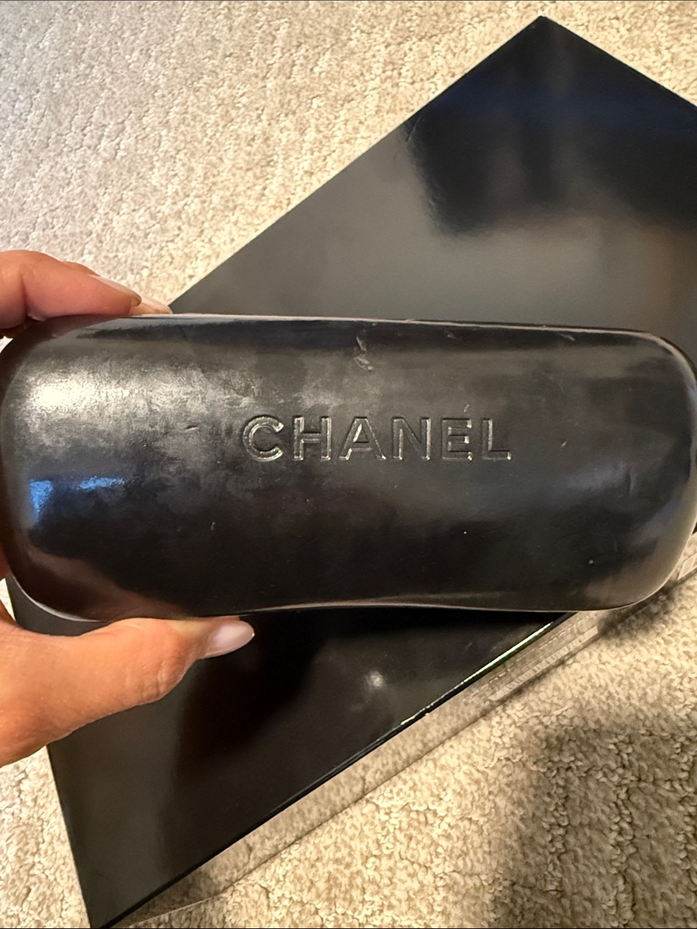 CHANEL Brown & Green Sunglasses - Picture 8 of 10